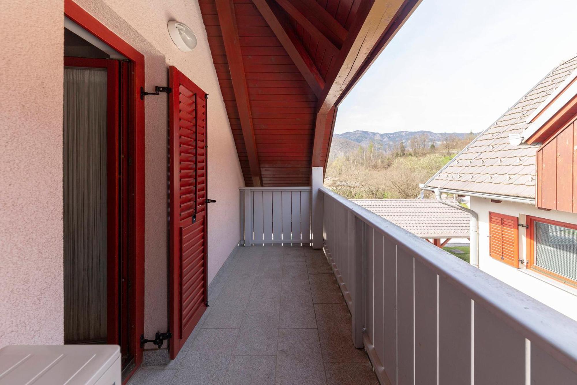 Timber Apartment Бохинь Экстерьер фото